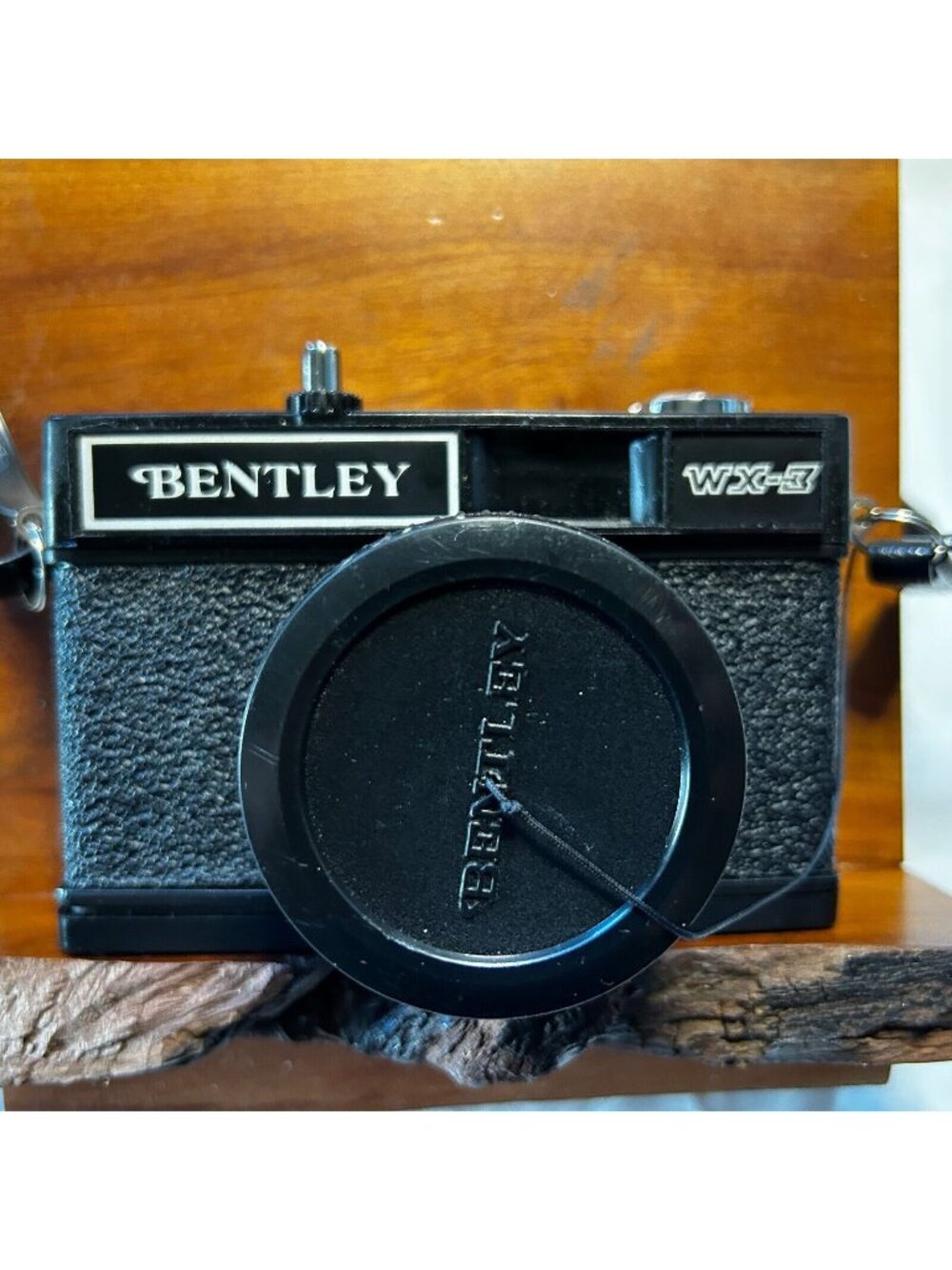 Vintage BENTLEY WX-3 35mm Film Photo Camera 50mm Lens with softcase UNTESTED